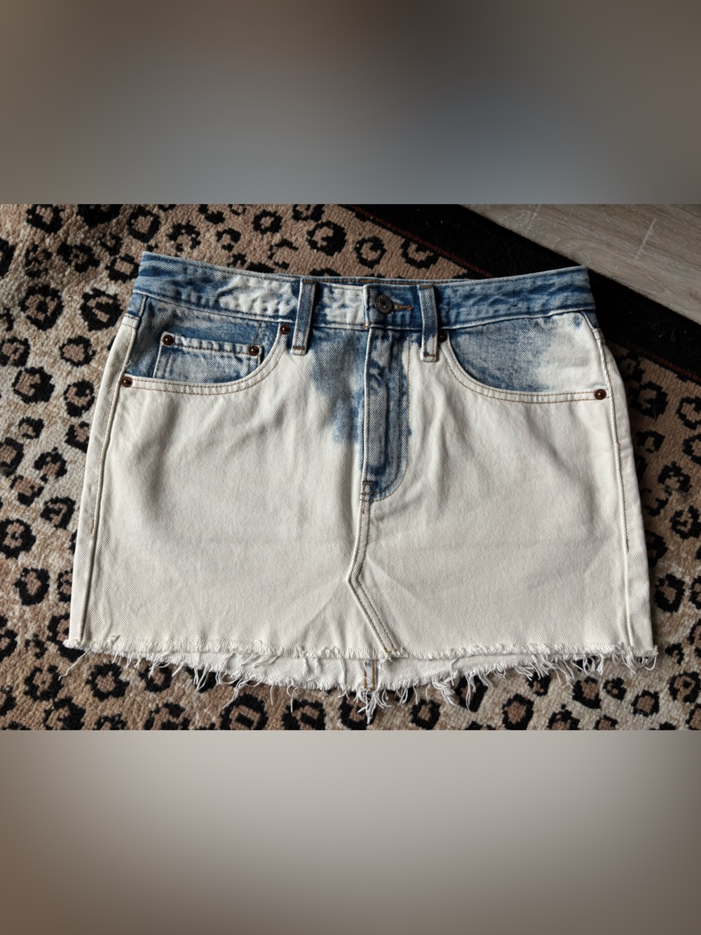 Abercrombie & Fitch micro mini Two-Tone Washed Denim Shorts Skirt